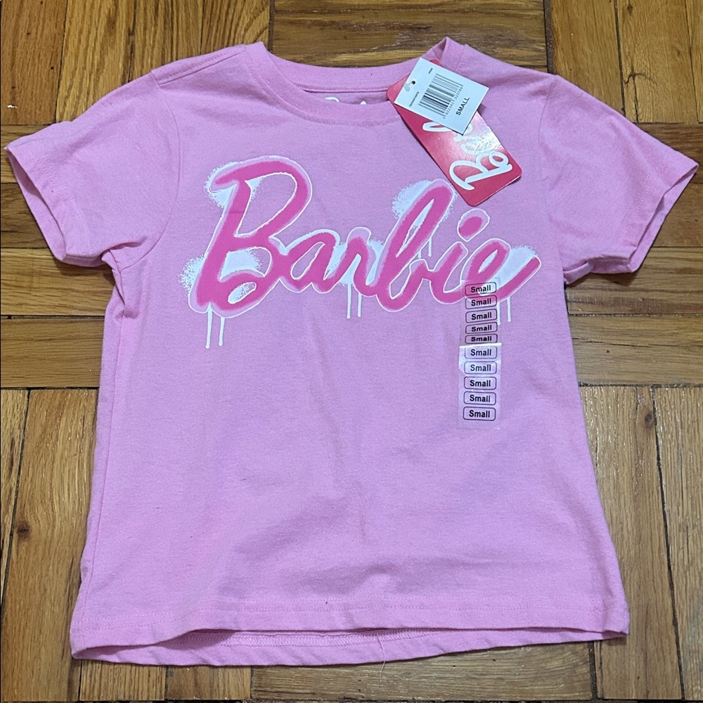 Barbie Pink Graphic T-Shirt Women’s Small New With Tags